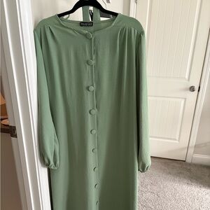 Elegant Green Maxi Dress